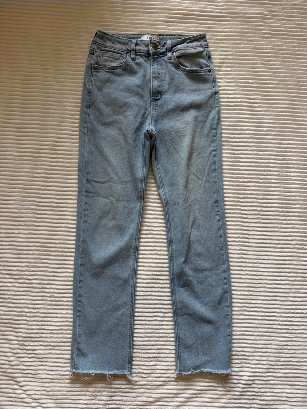 JBD Just Black Denim Light Wash Raw Hem Straight Skinny Jean DP524 VT10802 98610